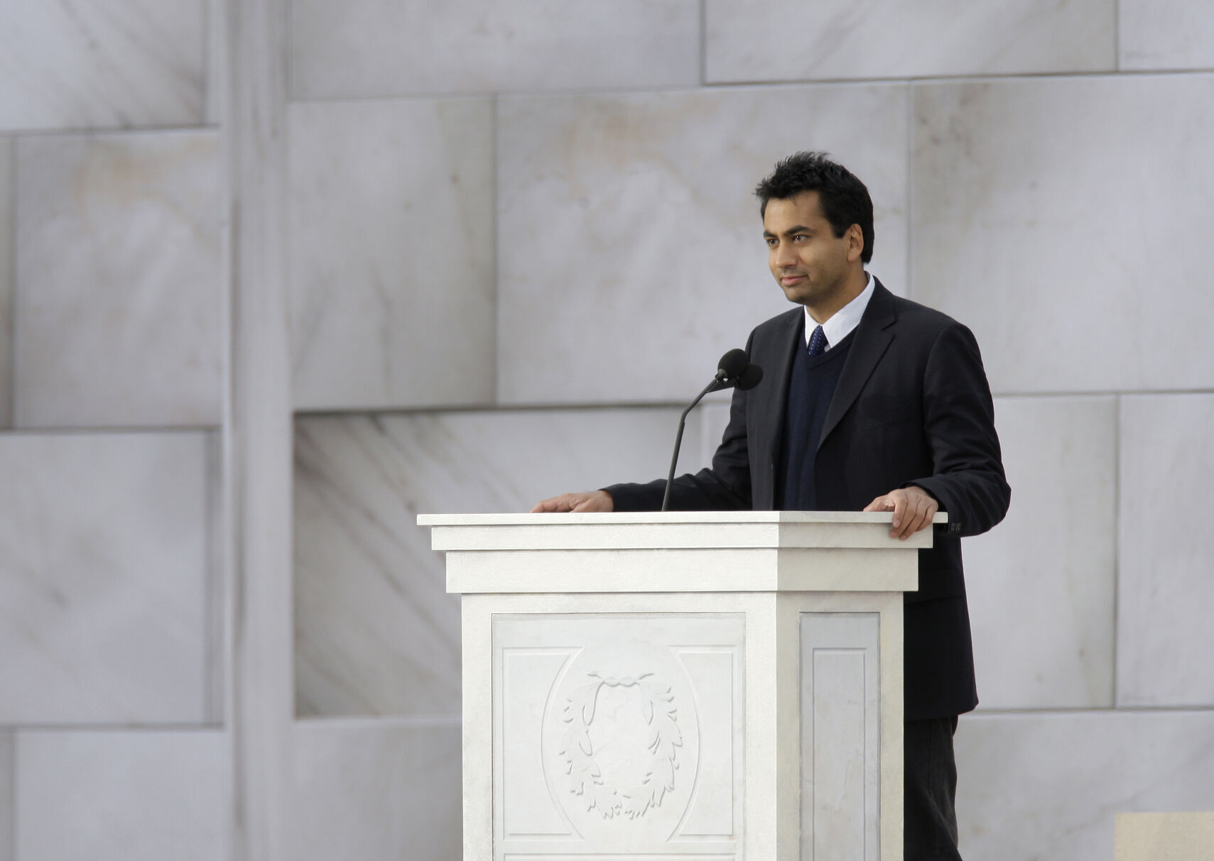 Kal Penn, Jan 2009